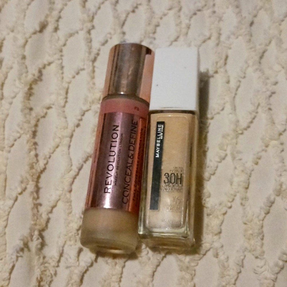 Maybelline and Revolution foundation bundle